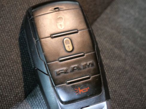 Used 2021 RAM 1500 Tradesman image 28