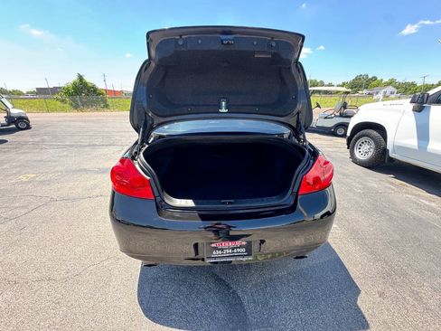 Used 2010 INFINITI G37 x Sedan AWD/4WD image 8