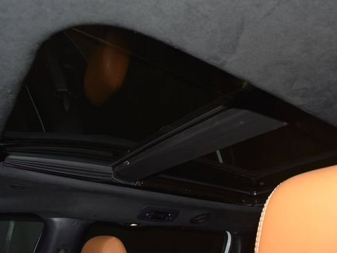 Used 2022 Chrysler Pacifica Pinnacle image 14