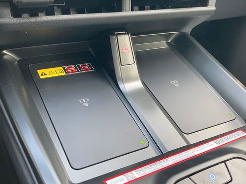 New 2026 Toyota C-HR image 25