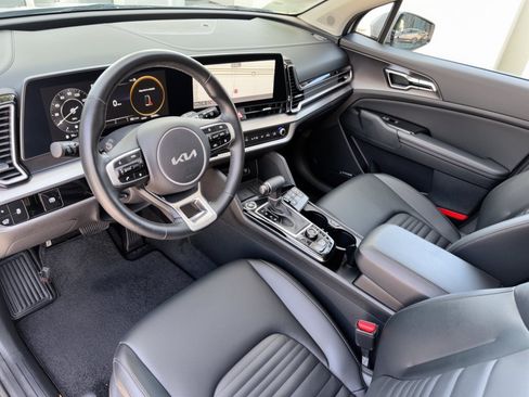 Used 2024 Kia Sportage SX FWD image 4