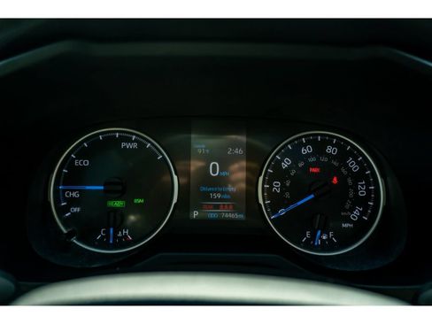 Used 2022 Toyota RAV4 XLE Premium AWD/4WD image 21