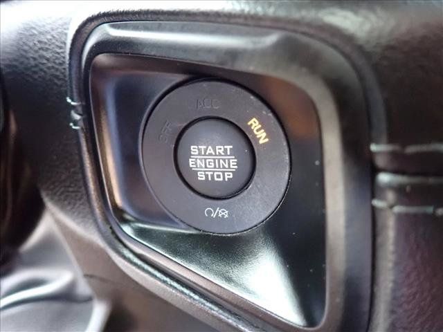 Used 2024 Jeep Wrangler Unlimited Rubicon 4xe AWD/4WD image 21
