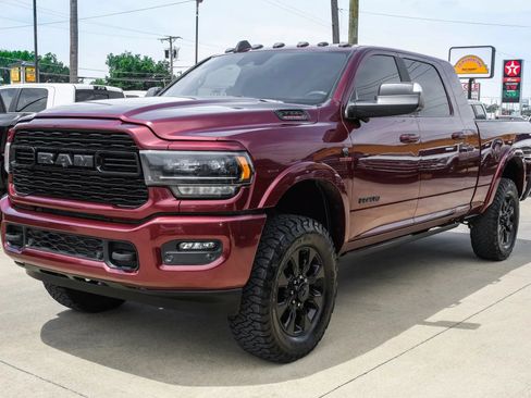 Used 2022 RAM 2500 Limited AWD/4WD image 12