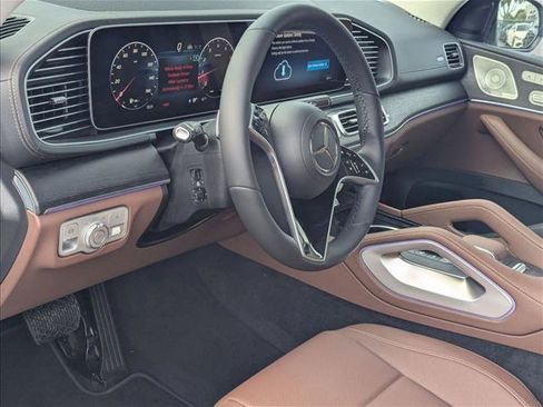 New 2026 Mercedes-Benz GLS 450 GLS 450 image 3