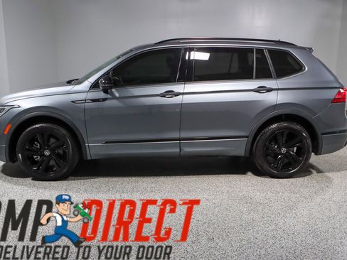 Used 2023 Volkswagen Tiguan SE R-Line FWD image 10