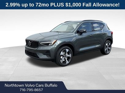 New 2026 Volvo XC40 B5 Core w/ Protection Package Premier