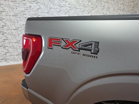 Used 2022 Ford F150 XLT w/ Equipment Group 302A High image 17