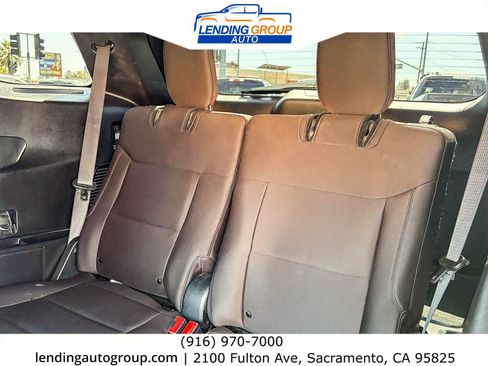 Used 2020 Ford Explorer XLT RWD image 18