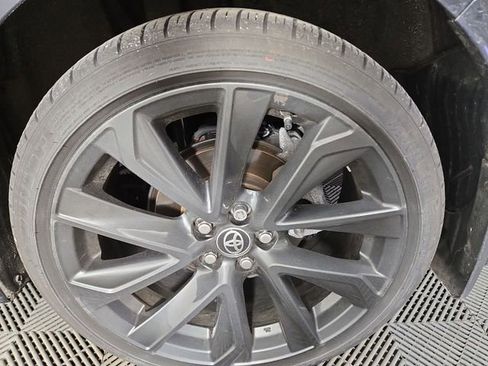 Used 2024 Toyota Corolla SE image 11