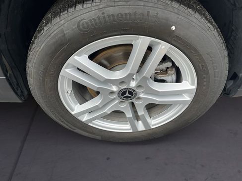 Used 2023 Mercedes-Benz GLB 250 4MATIC image 14