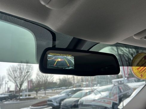 Used 2017 RAM 1500 Express image 22