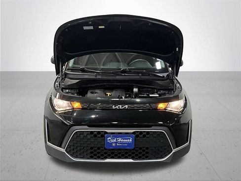 Used 2023 Kia Soul LX image 5