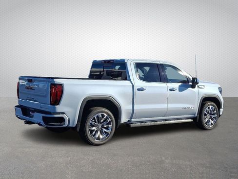 New 2026 GMC Sierra 1500 Denali w/ Denali Reserve Package AWD/4WD image 5