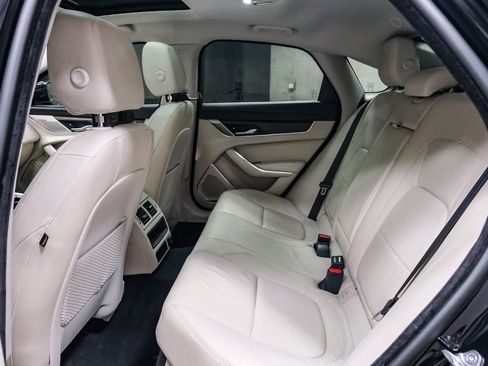 Used 2021 Jaguar XF S image 17