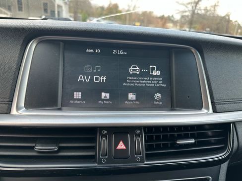 Used 2020 Kia Optima LX image 23