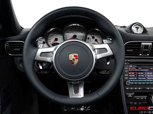 Used 2010 Porsche 911 Turbo AWD/4WD image 30