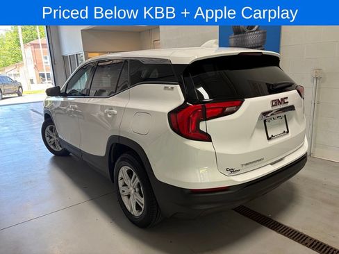 Used 2020 GMC Terrain SLE w/ LPO, Floor Liner Package FWD image 7