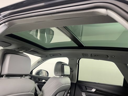 Used 2018 Audi Q5 Prestige w/ Prestige Package image 46