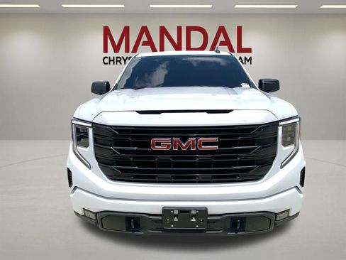 Used 2024 GMC Sierra 1500 Elevation w/ X31 Off-Road Package AWD/4WD image 3