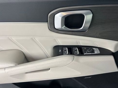New 2026 Kia Sorento SX image 12