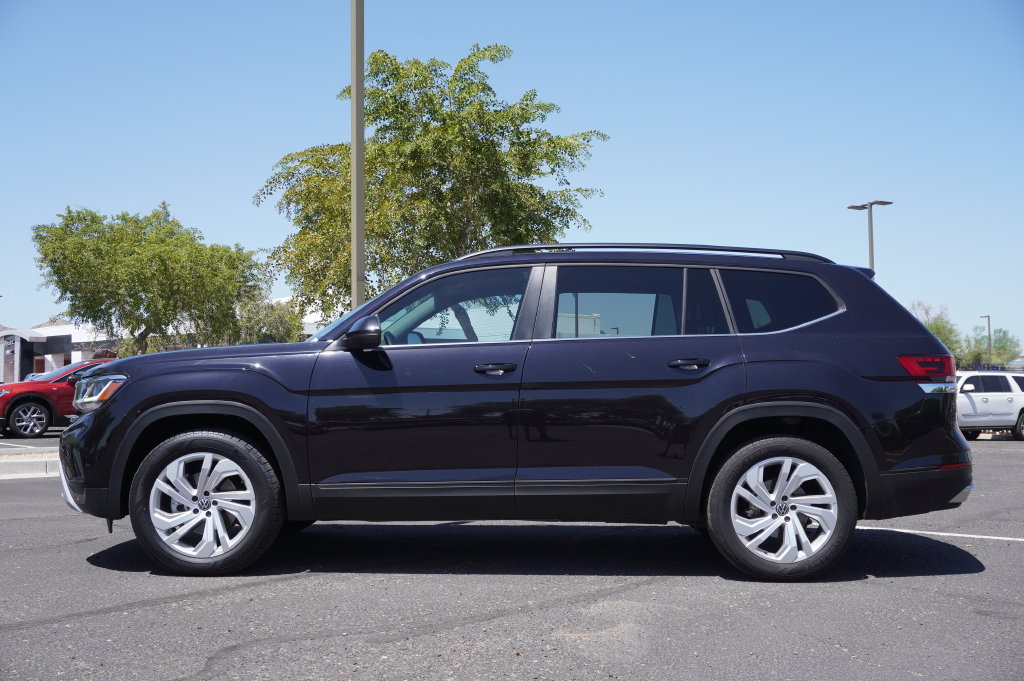 Used 2023 Volkswagen Atlas SE FWD image 2