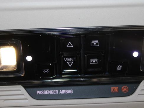 Used 2022 Lincoln Corsair AWD w/ Premium Package image 51