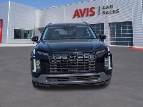Used 2025 Hyundai Palisade SEL FWD image 2
