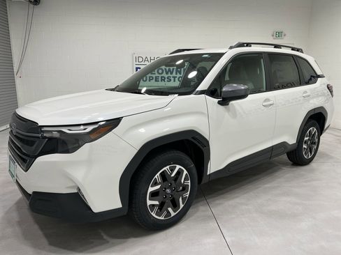New 2026 Subaru Forester Premium AWD/4WD image 4