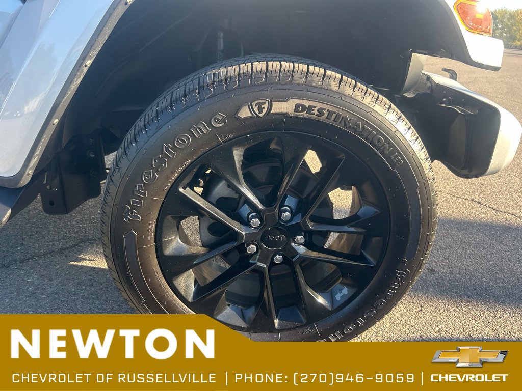 Used 2022 Jeep Gladiator Overland AWD/4WD image 16