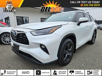 Used 2022 Toyota Highlander LE