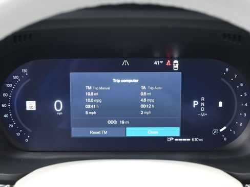 New 2026 Volvo XC60 B5 Ultra w/ Protection Package Premier image 9