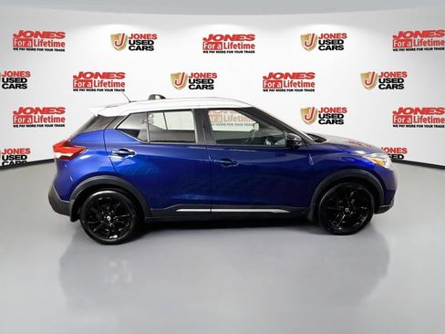Certified 2020 Nissan Kicks SR w/ SR Premium Package FWD image 16