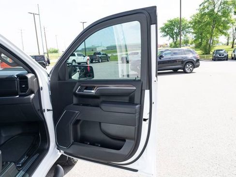 Used 2025 Chevrolet Silverado 1500 LT Trail Boss w/ Protection Package AWD/4WD image 17