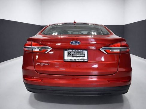 Used 2020 Ford Fusion S image 9