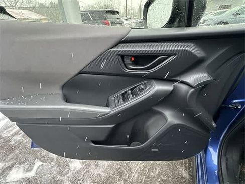 Certified 2025 Subaru Crosstrek 2.0i Premium image 16