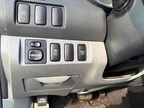 Used 2014 Toyota Tacoma 4x4 Double Cab w/ SR5 Package image 19
