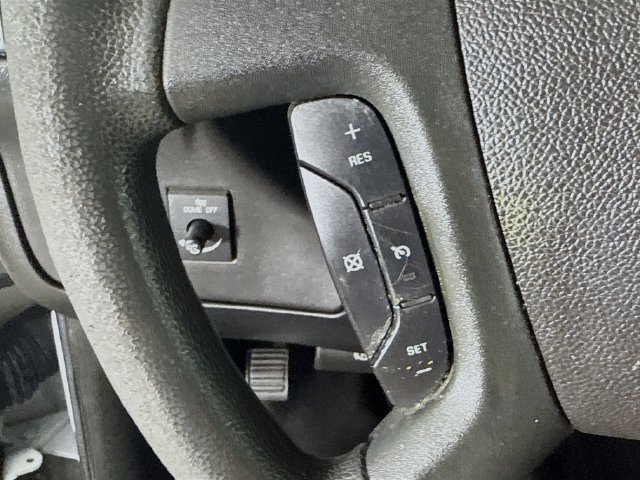Used 2017 Chevrolet Express 2500 RWD image 13