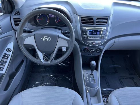 Used 2017 Hyundai Accent SE image 24