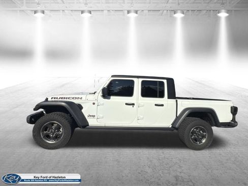 Used 2023 Jeep Gladiator Rubicon w/ Cold Weather Group AWD/4WD image 4