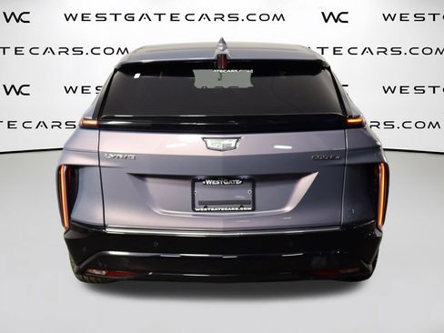 Used 2024 Cadillac Lyriq Tech AWD/4WD image 4