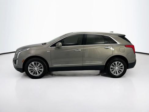 Used 2017 Cadillac XT5 Luxury w/ Driver Awareness Package FWD image 8