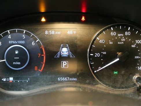 Used 2021 Nissan Kicks SV FWD image 21