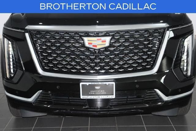 Certified 2025 Cadillac Escalade Premium Luxury w/ LPO, Floor Liner Package AWD/4WD image 13