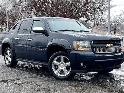 Used 2008 Chevrolet Avalanche LTZ image 33