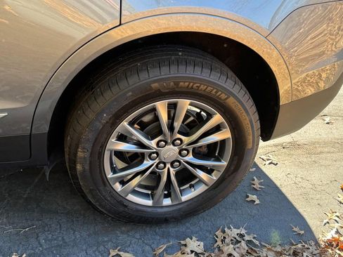 Used 2021 Cadillac XT5 Premium Luxury w/ LPO, Floor Liner Package image 5