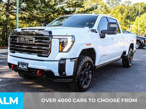 Used 2025 GMC Sierra 2500 AT4 w/ AT4 Premium Plus Package AWD/4WD image 3