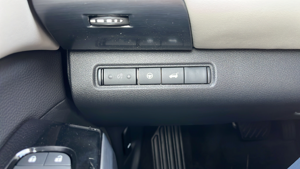 New 2026 Nissan Pathfinder SL AWD/4WD image 30