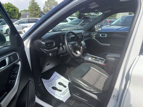 Used 2022 Ford Explorer Timberline AWD/4WD image 5