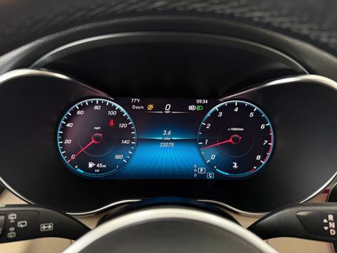 Used 2022 Mercedes-Benz GLC 300 4MATIC image 18